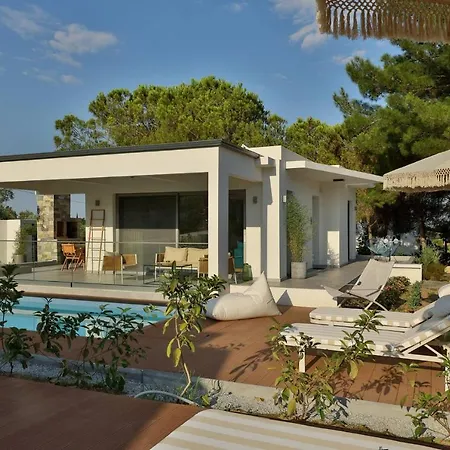 Penzion In - 4rosesvillas - Rose Leptokaria
