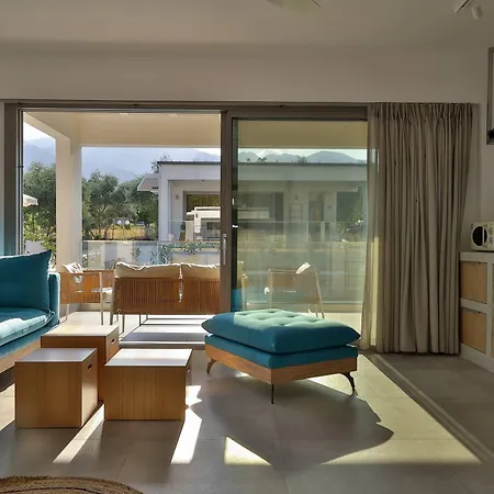 In - 4rosesvillas - Rose Penzion *