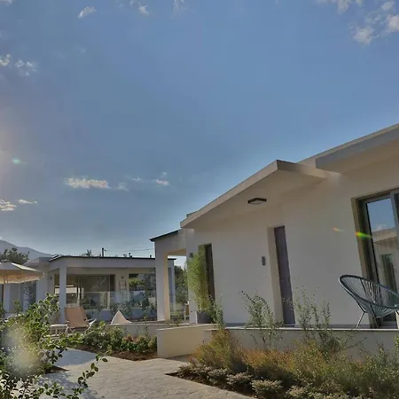 In - 4rosesvillas - Rose Πανσιόν *