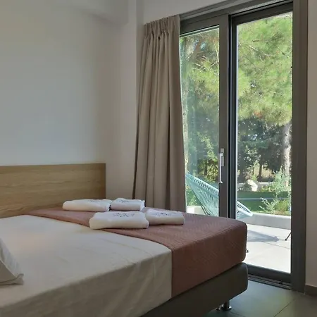 Guest house In - 4rosesvillas - Rose Leptokarya (Pieria)
